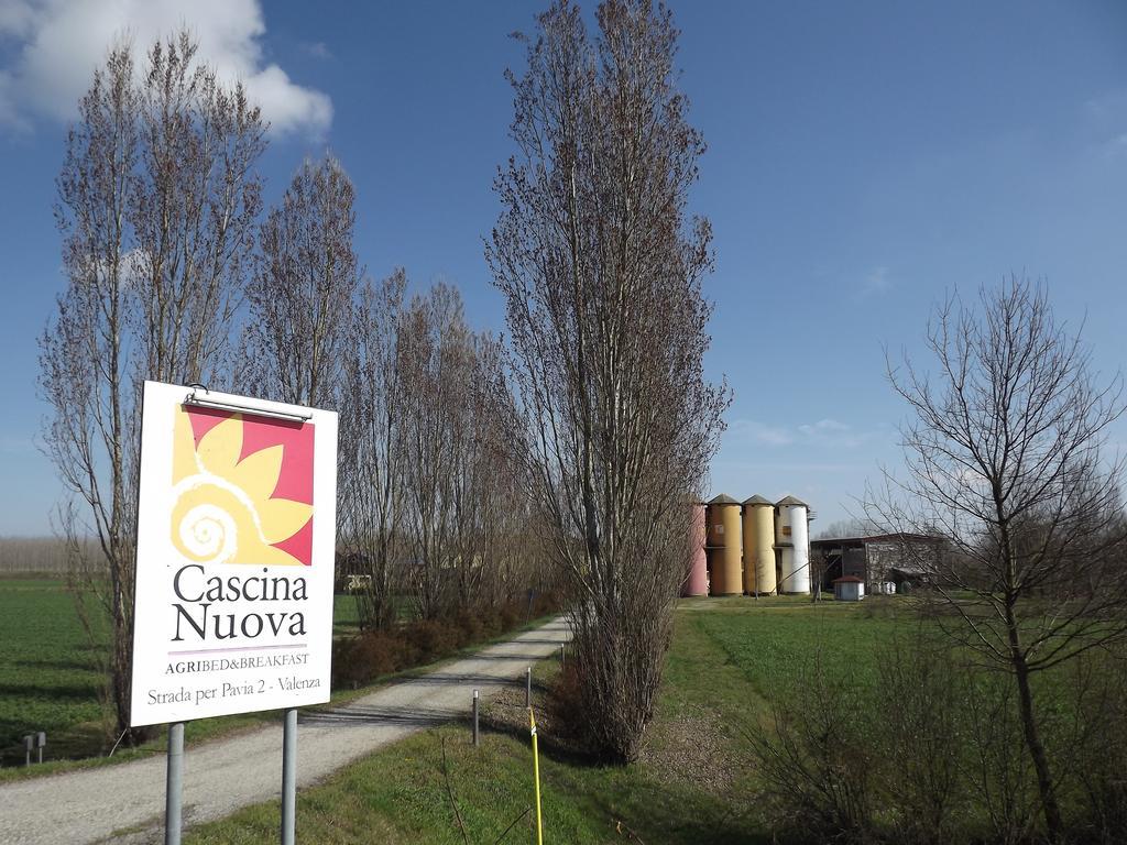 הוילה ולנצה Agriturismo Cascina Nuova מראה חיצוני תמונה