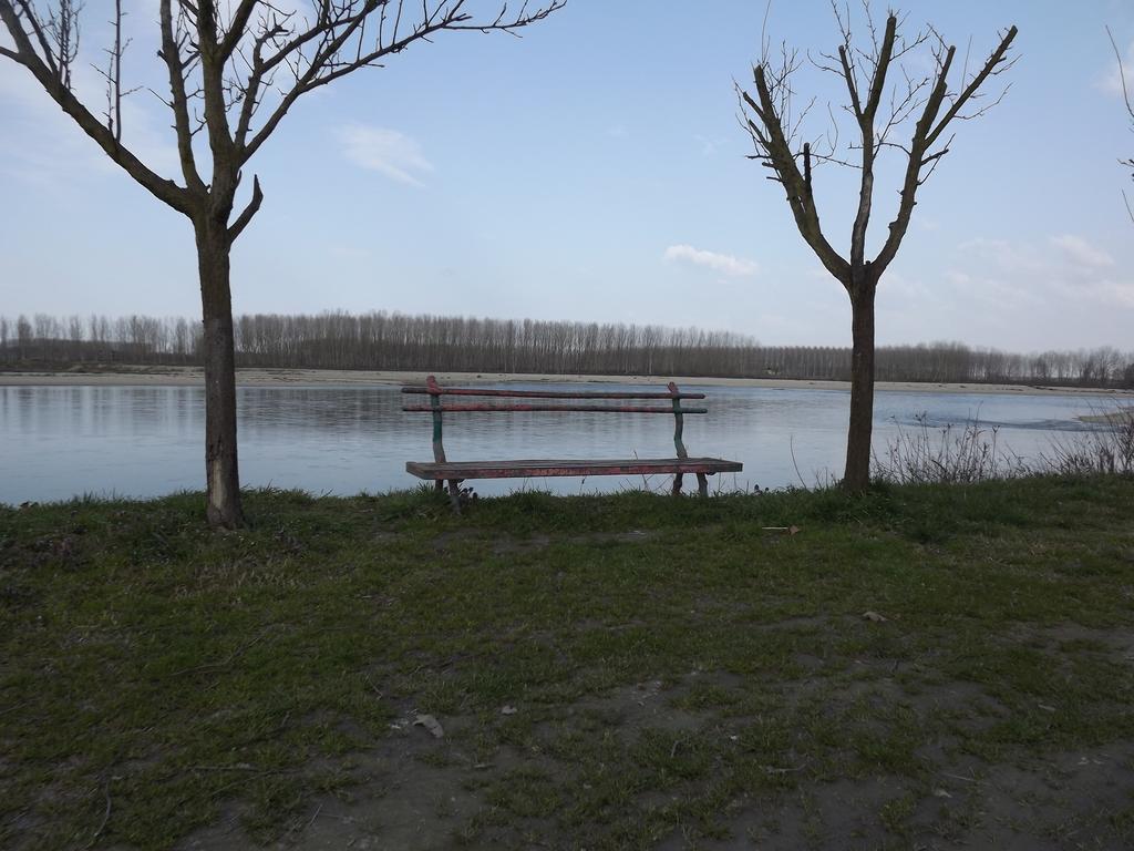 הוילה ולנצה Agriturismo Cascina Nuova מראה חיצוני תמונה